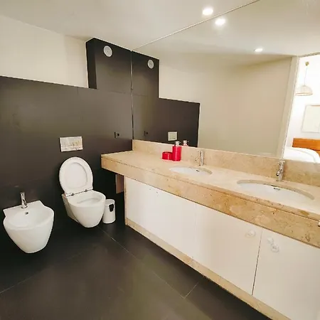 Luxury In Expo * ליסבון