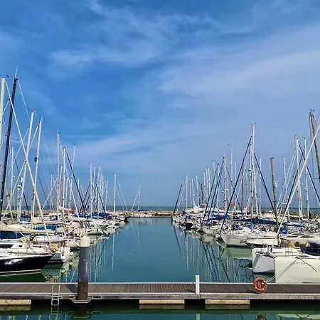 Luxury In Expo Apartman *