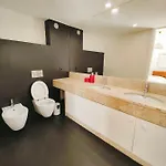 Luxury In Expo * Lisboa