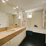 Luxury In Expo Daire Lisboa